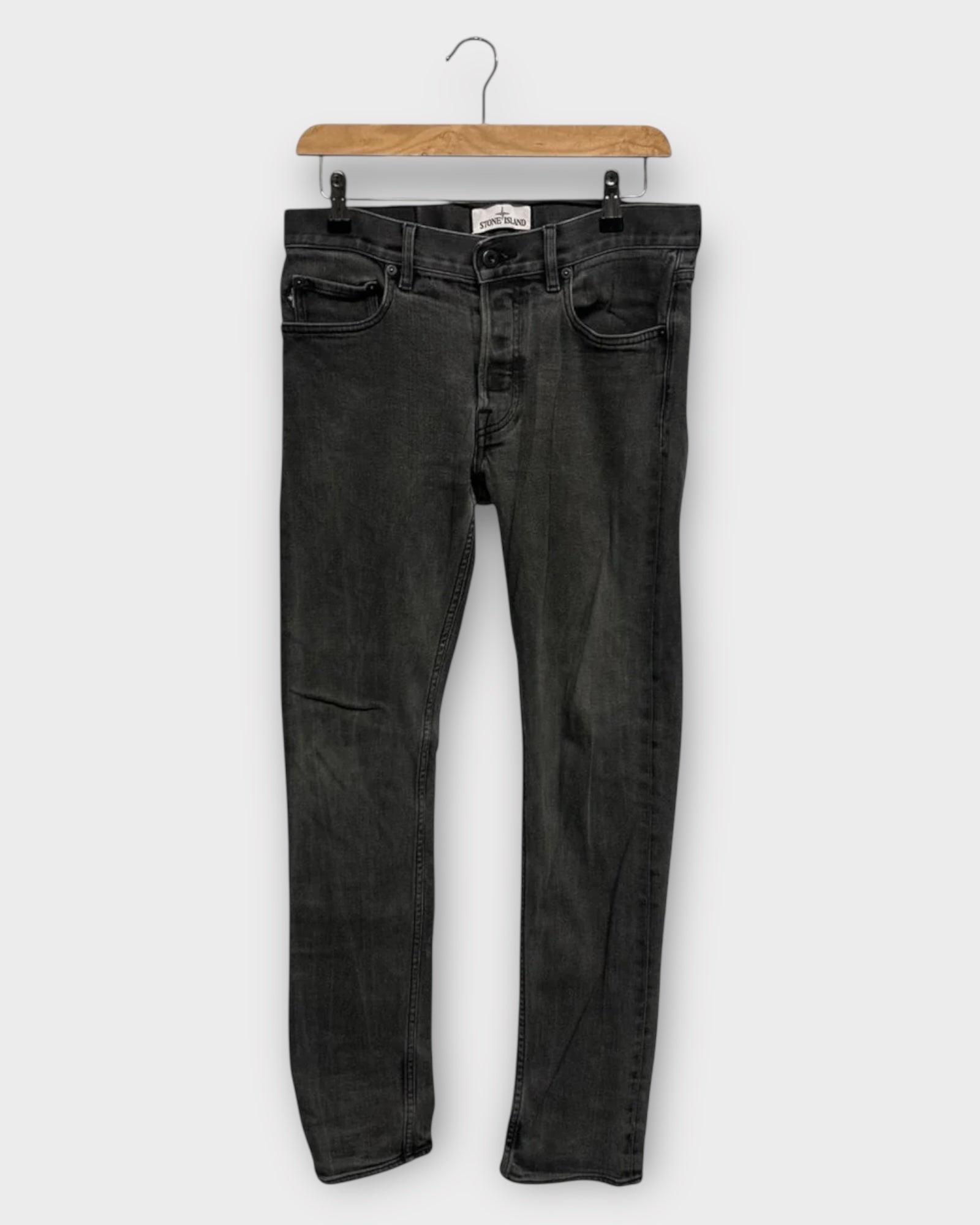 Badge Denim Jeans