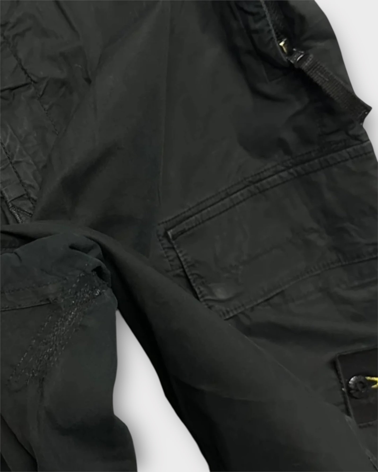 Parachute Badge Cargos With Cuffed Bottom