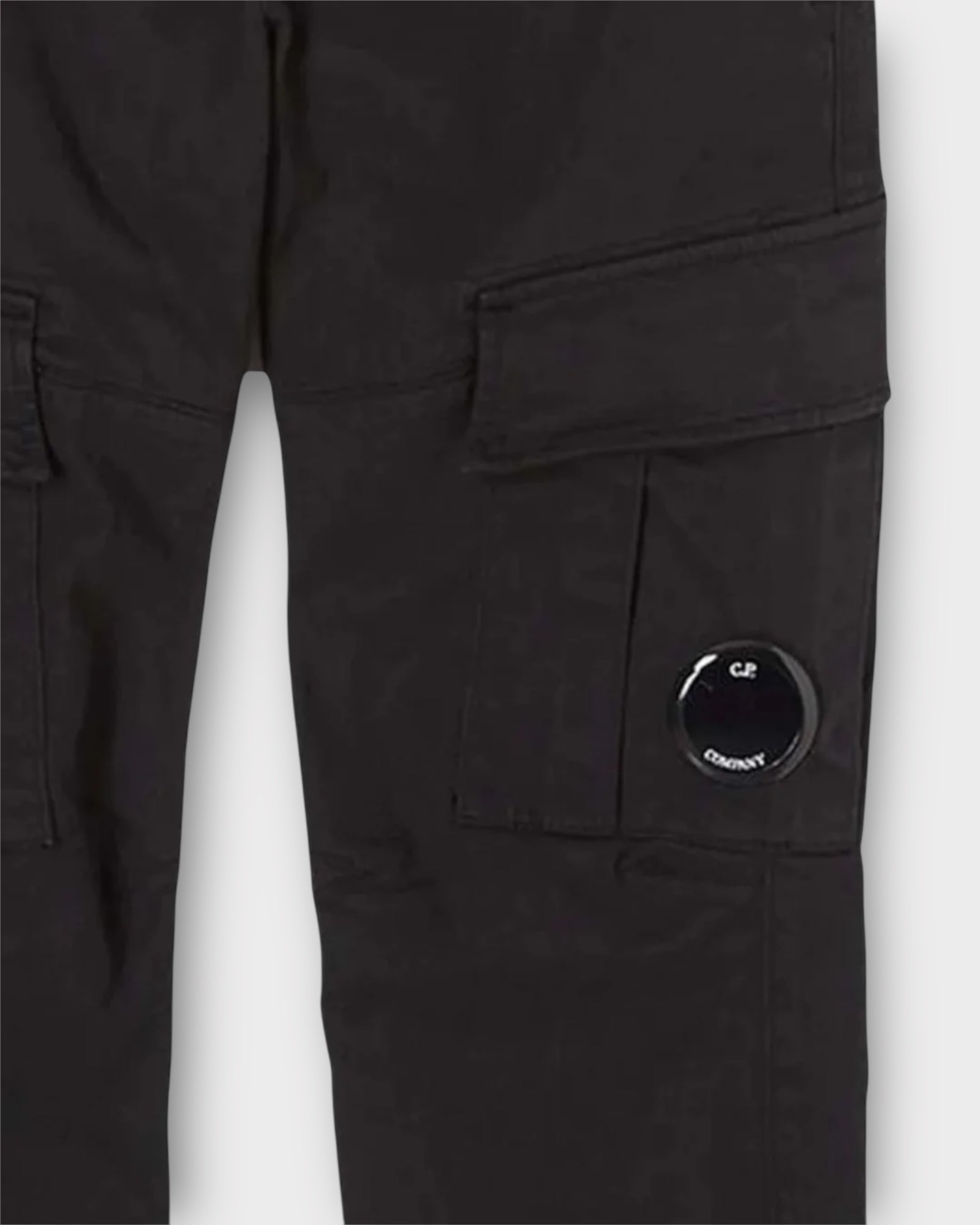 Cargos With Micro Lens