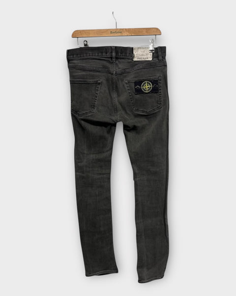Badge Denim Jeans