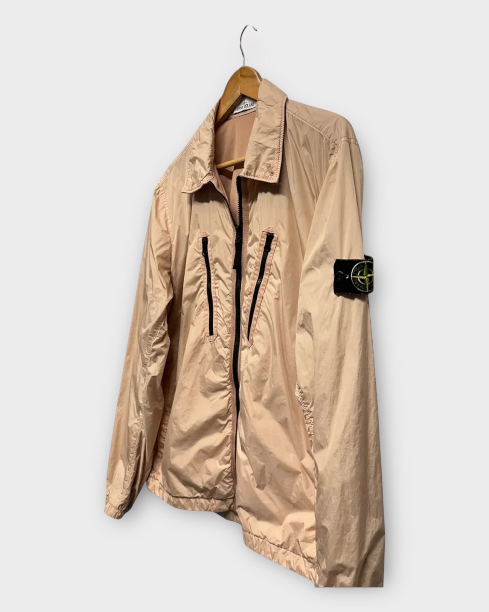 Zip Up Badge Overshirt