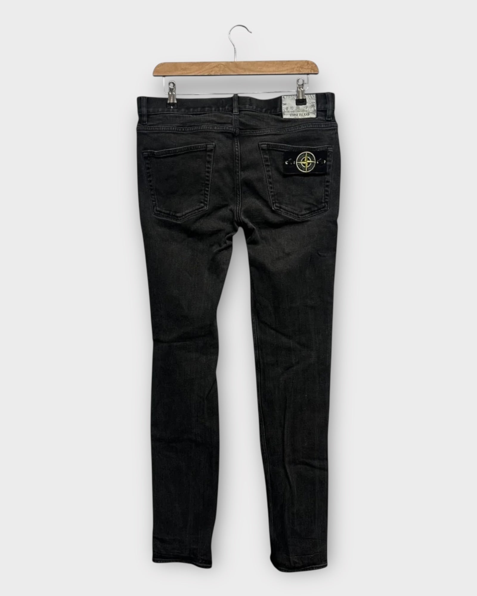 Badge Denim Jeans