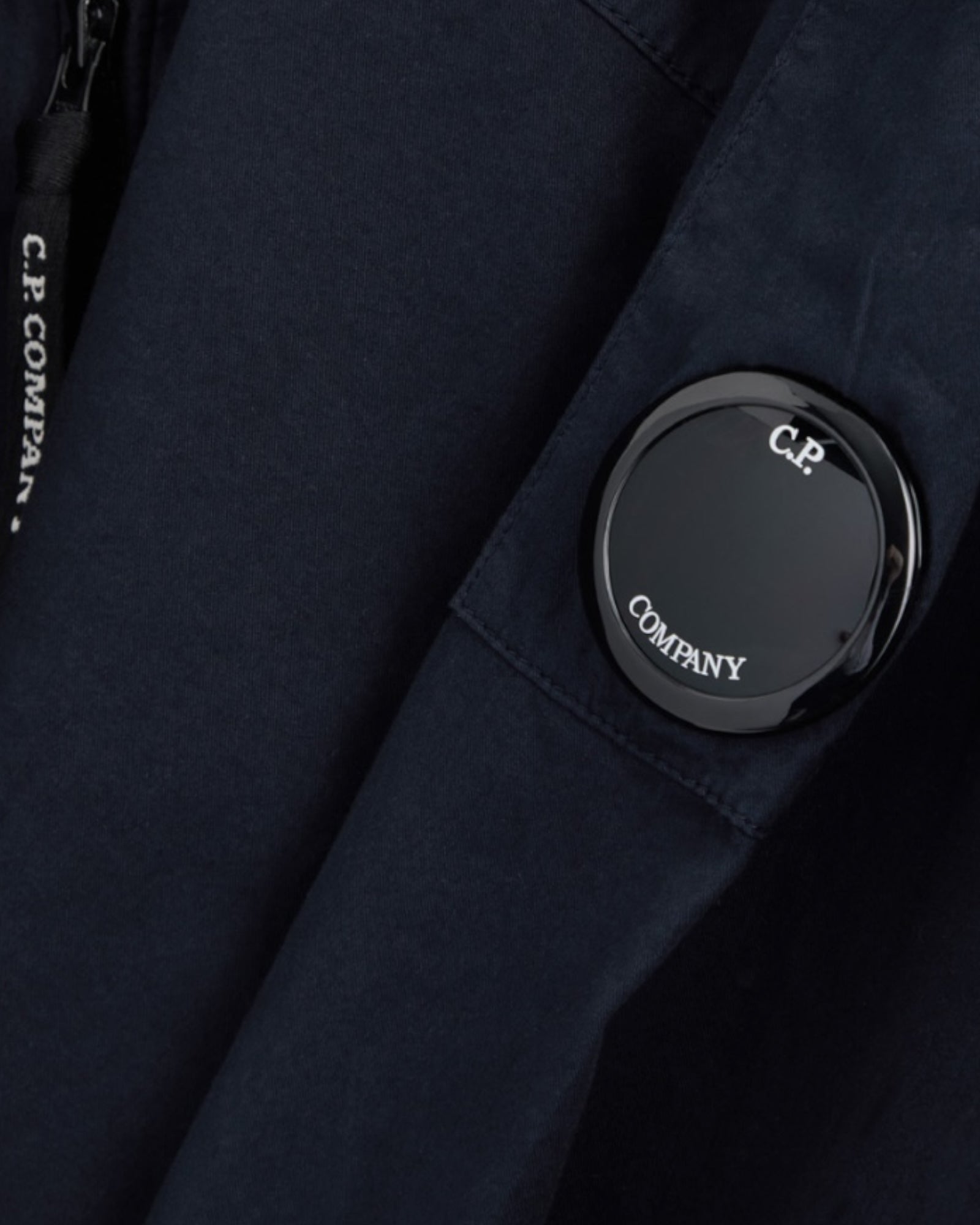 Single Pocket Full Zip Overshirt With Micro Lens